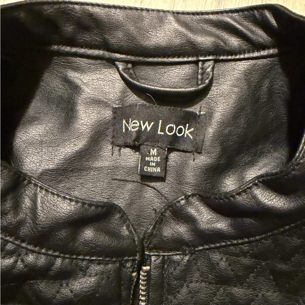 New Look chic black